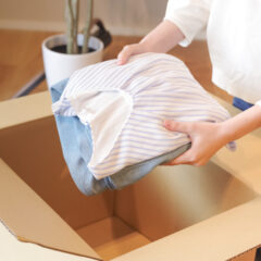着ない服を捨てるタイミングは？判断の目安と処分する方法を紹介